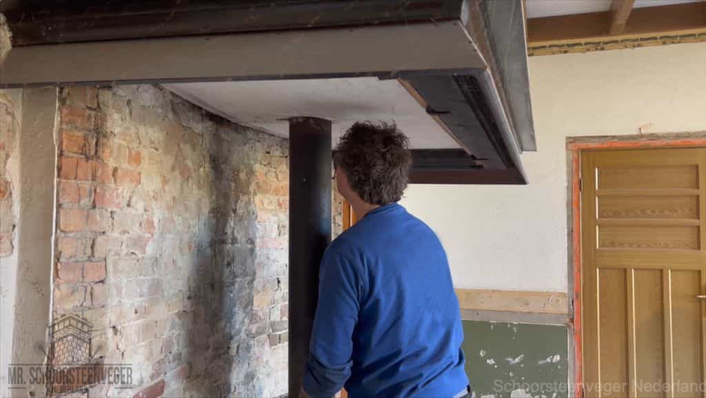 Schoorsteen reinigen Emmen rookkanaal Schoorsteen reinigen Emmen rookkanaal